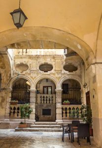 Antichi palazzi nel centro storico di Bari